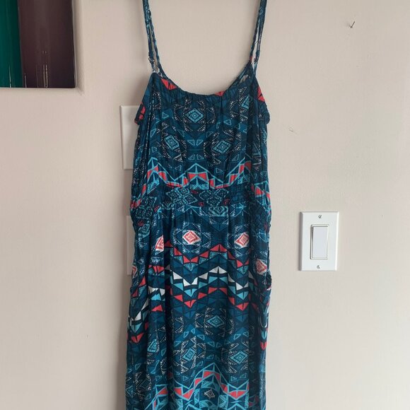 Brand Garage, Size XS Colour: Blue - Picture 4 of 4